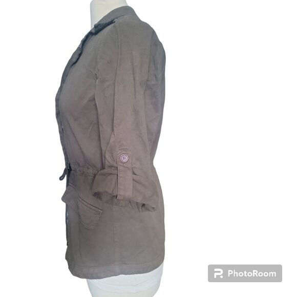 Velvet by Graham & Spencer Rayan Army - Picture 7 of 13